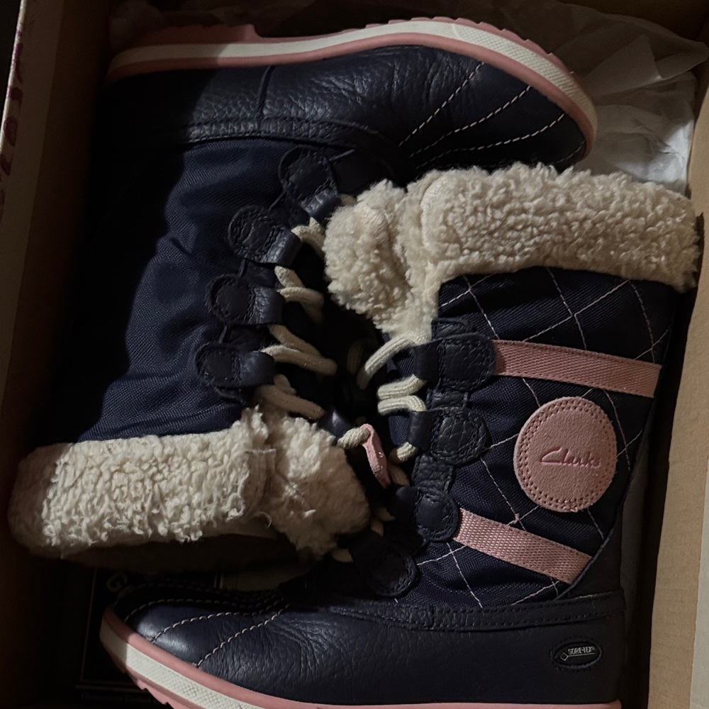Clarks Kids' Dark Blue and Light Pink Boots